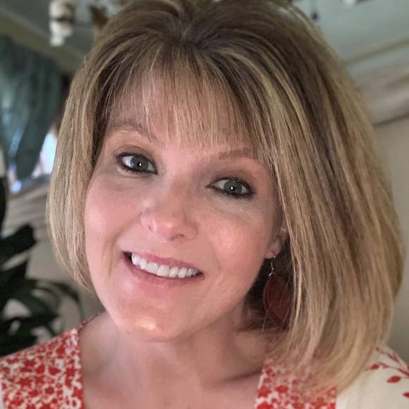 Meet your Posher, Cindy - Picture 1 of 1